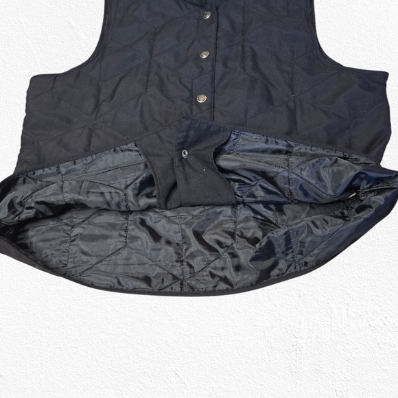 Christopher and Banks Black Quilted Lightweight Snap Button Down Vest Size XL - Picture 9 of 10